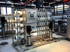 沈陽小型工業(yè)反滲透純凈水設(shè)備運行中 (166播放)