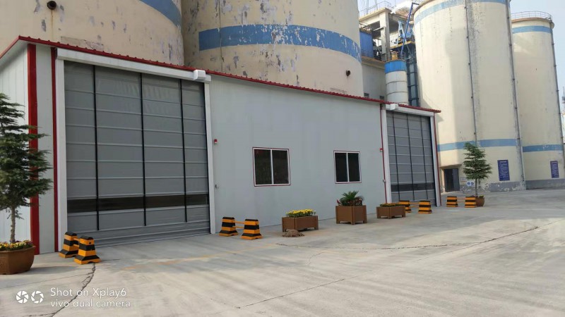 堆積門(mén)廠家 堆積門(mén)價(jià)格 天津科曼斯門(mén)業(yè)