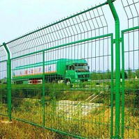 公路護欄網(wǎng)